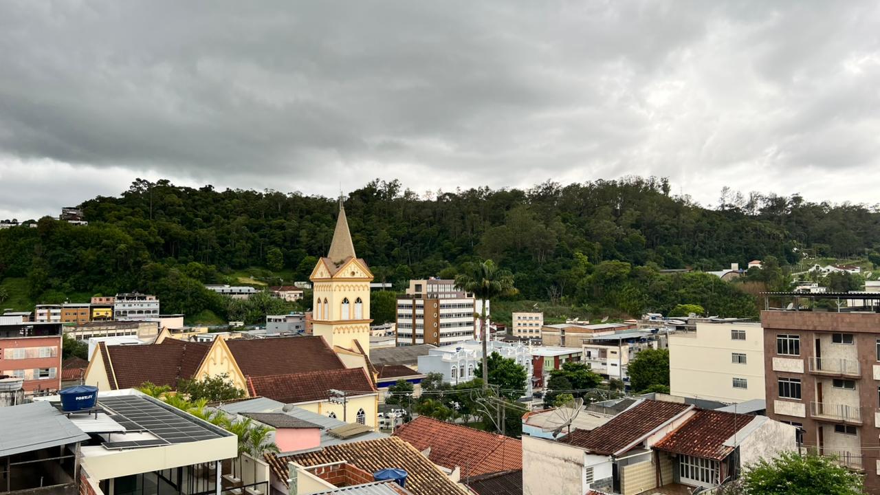 Aumento das temperaturas e pancadas de chuva marcam a última semana de janeiro em Santos Dumont